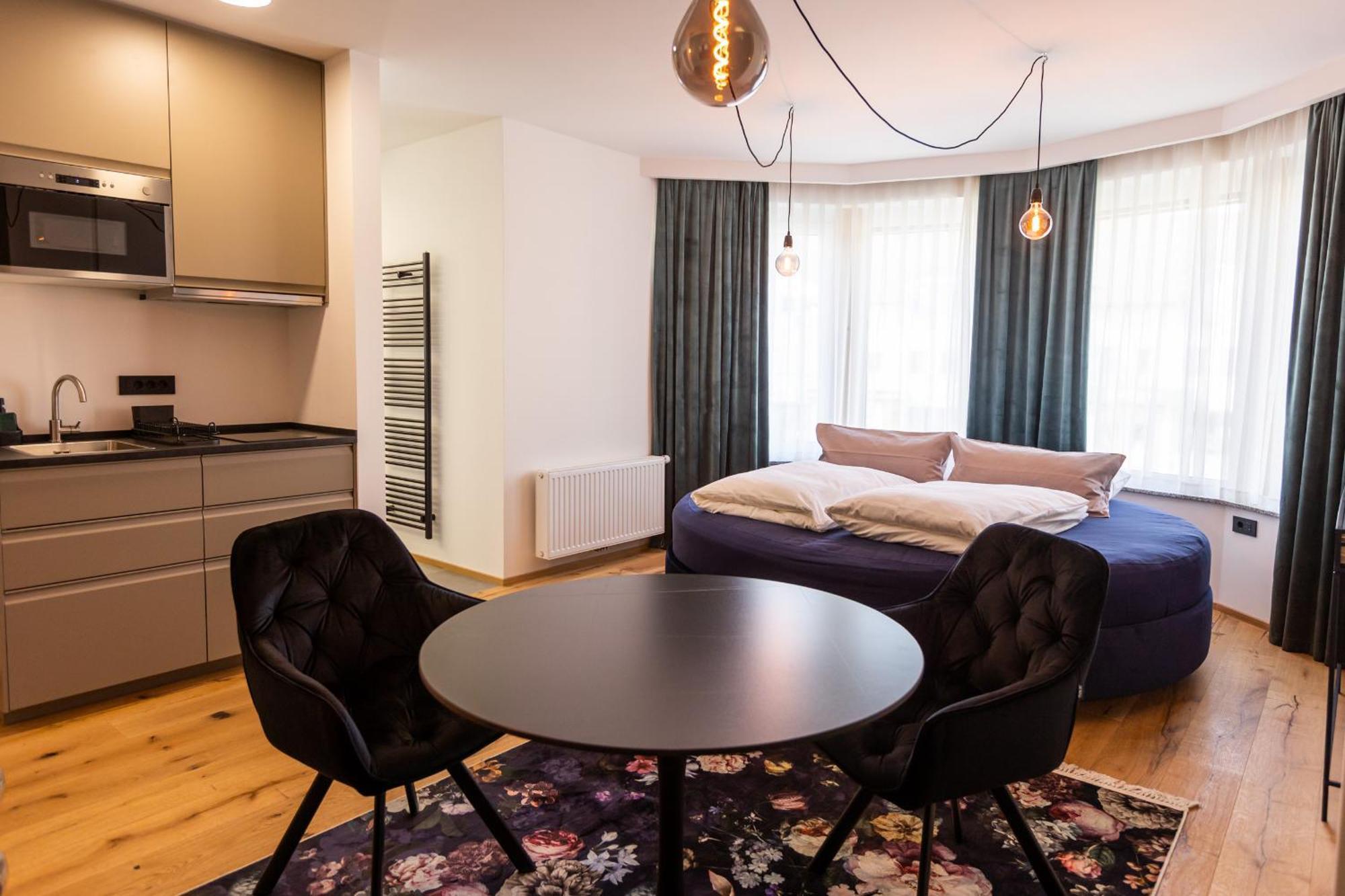 Kavenija Apartmaji - Free Parking 马里博尔 外观 照片