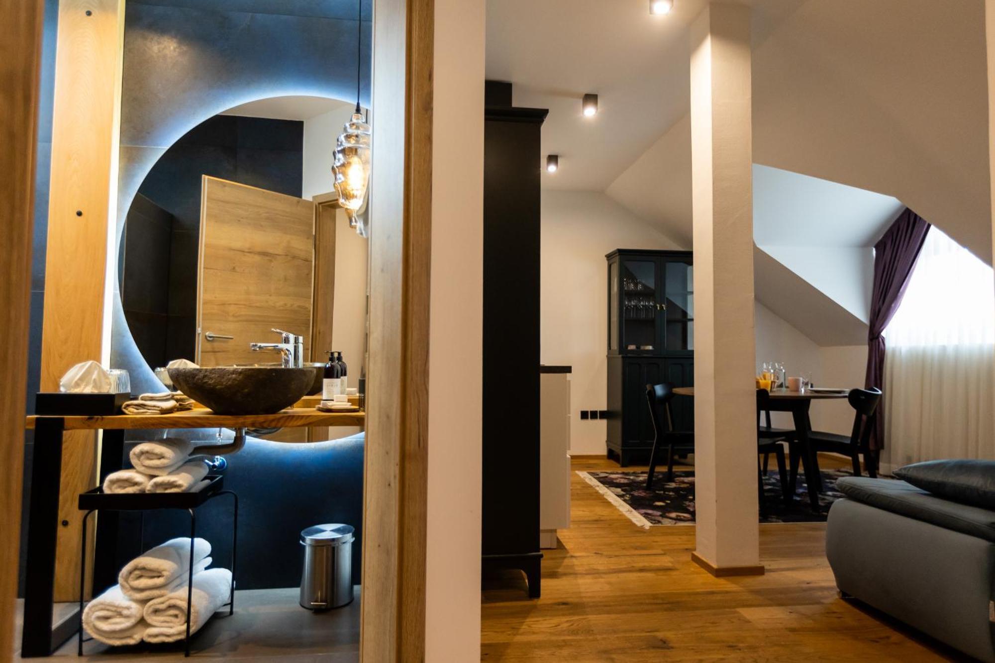 Kavenija Apartmaji - Free Parking 马里博尔 外观 照片